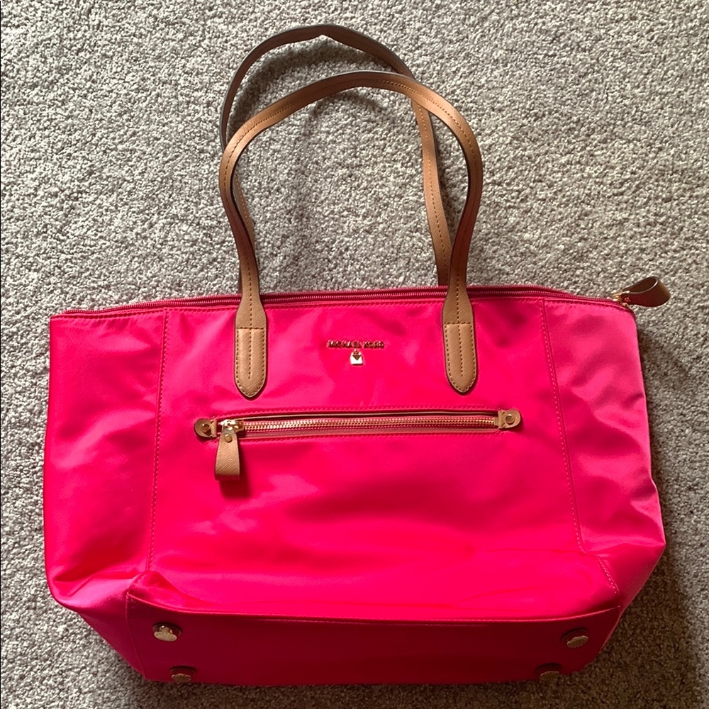 Michael Kors Kelsey Tote Bag